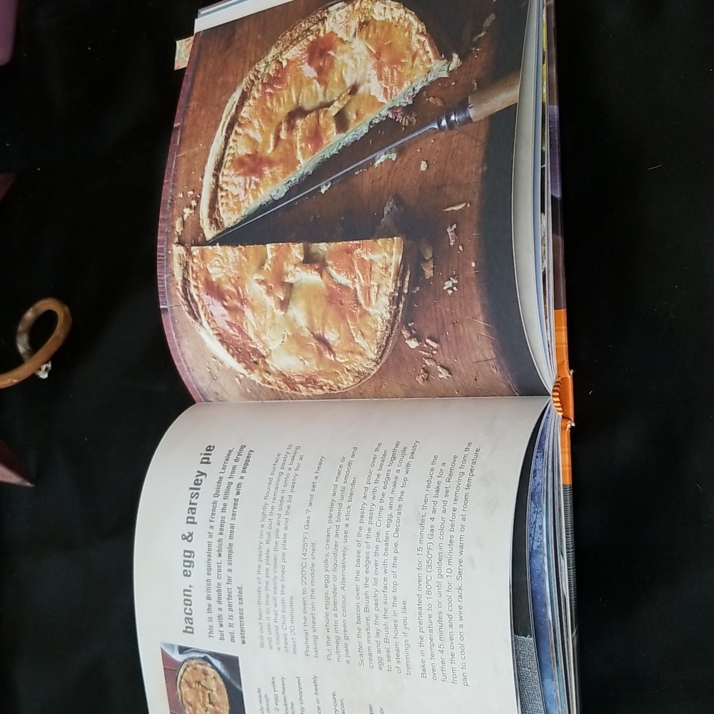 🥑👩‍🍳COMFORT FOOD COOKBOOK - Picture 4 of 9